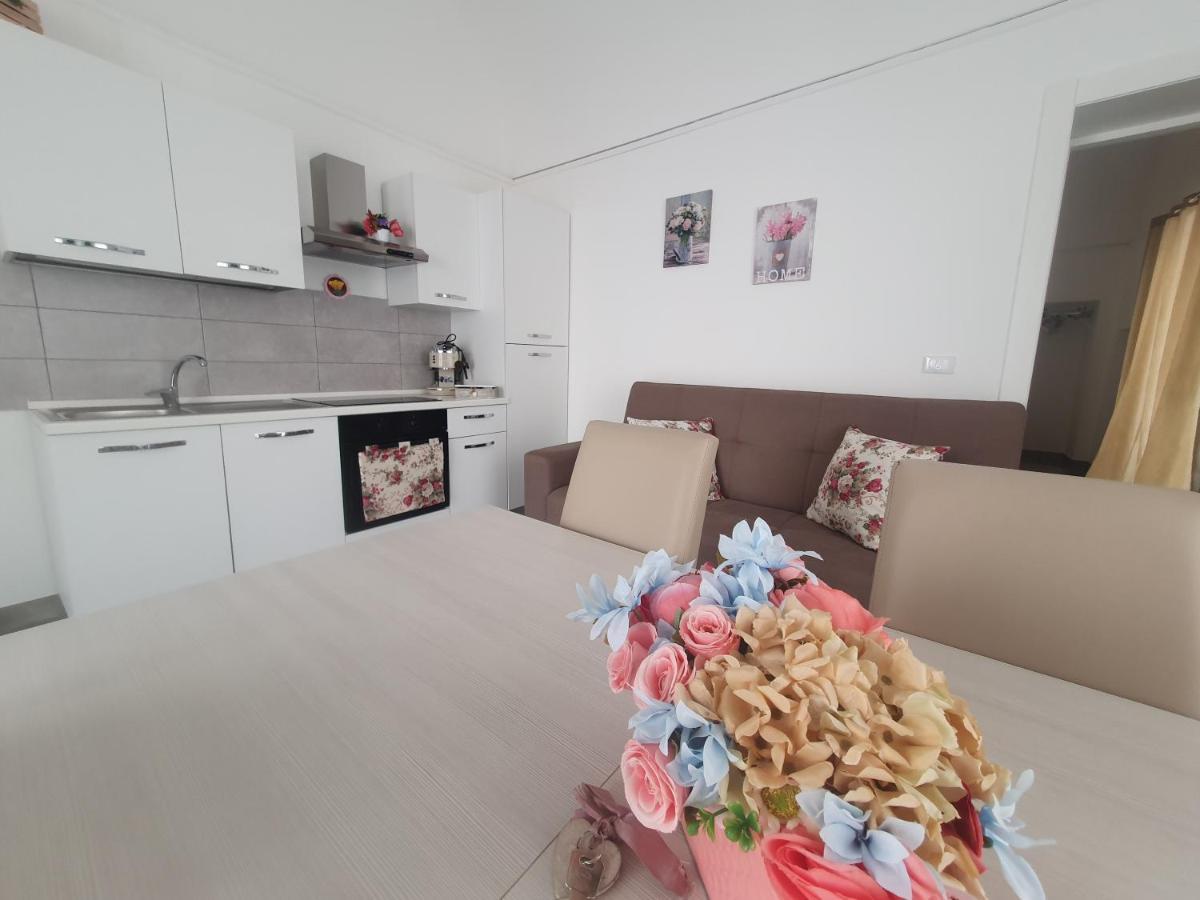 Ferienwohnung Dimora Donna Madia Monopoli Exterior foto