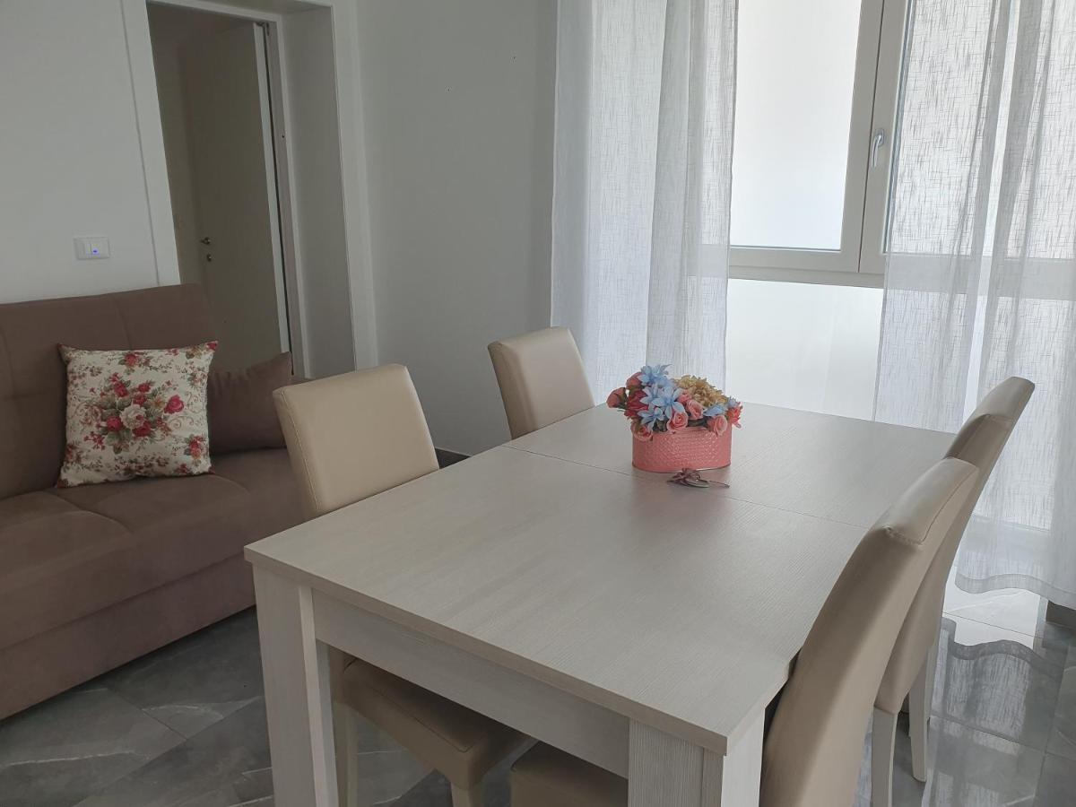Ferienwohnung Dimora Donna Madia Monopoli Exterior foto